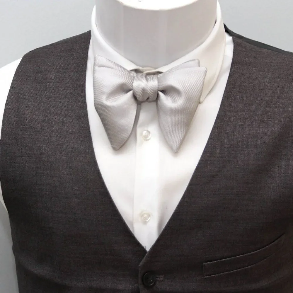 Men's Self tied Bow Tie Big Butterfly Bow tie‎ Light Grey